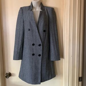 Kireina black and white oversized chevron overcoat size S